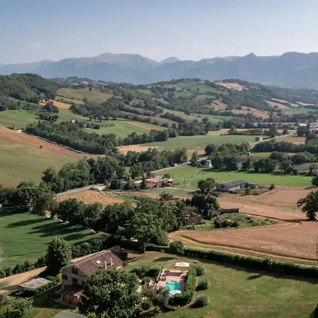 Casanostra 12, Emma *