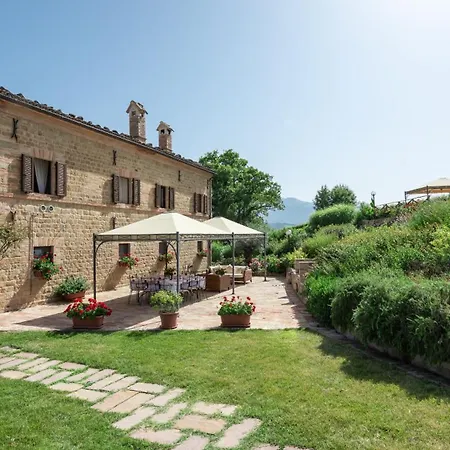 Villa Casanostra 12, Emma San Ginesio