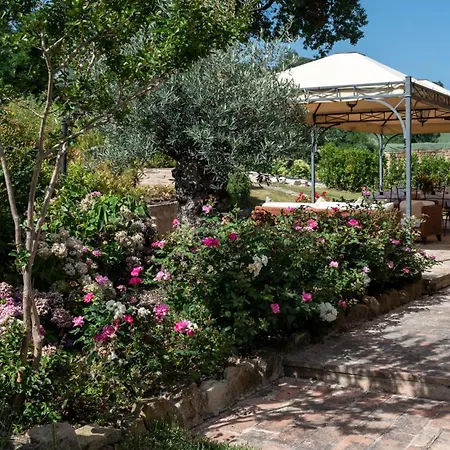 Villa Casanostra 12, Emma *